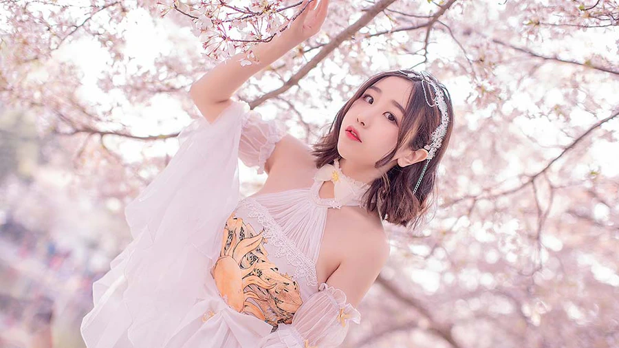 穆零Mu0 – 花情 Cosplay-第1张