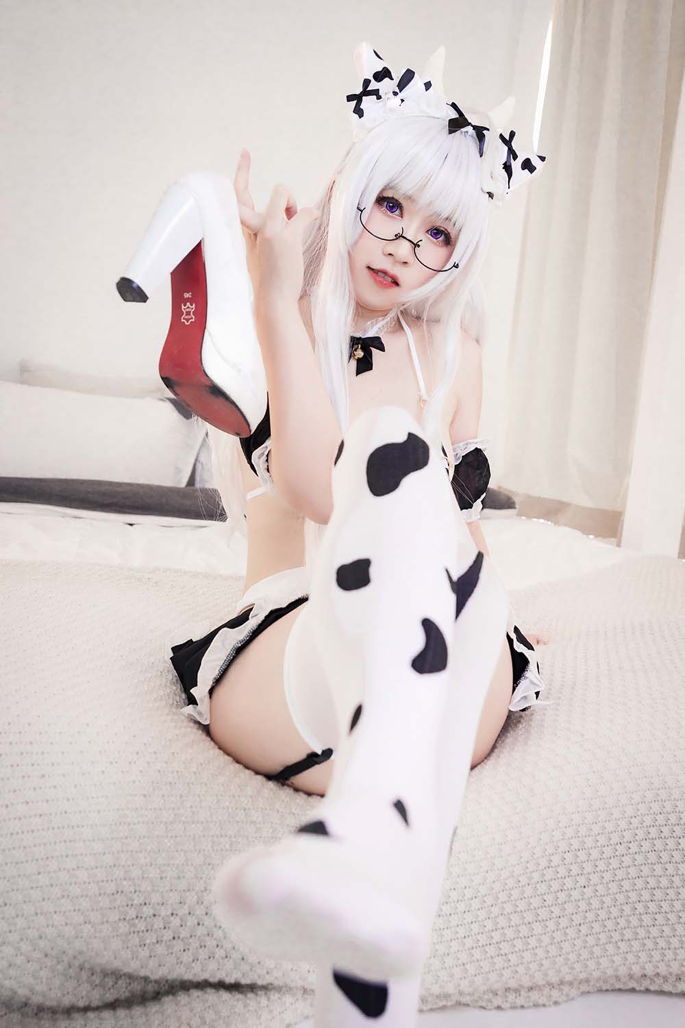 流年 – 奶牛少女 Cosplay-第2张