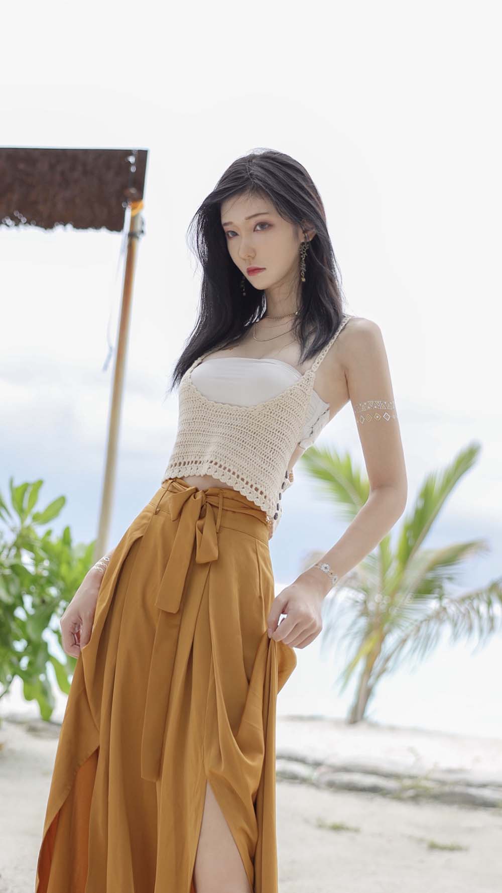 南桃Momoko – 黄裤 Cosplay-第2张
