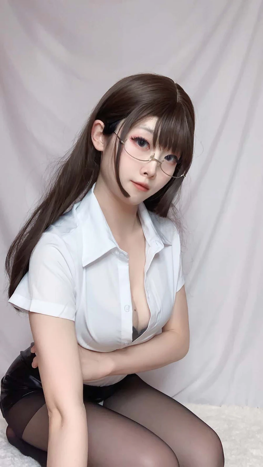 白露很白 – OL教室 Cosplay-第2张