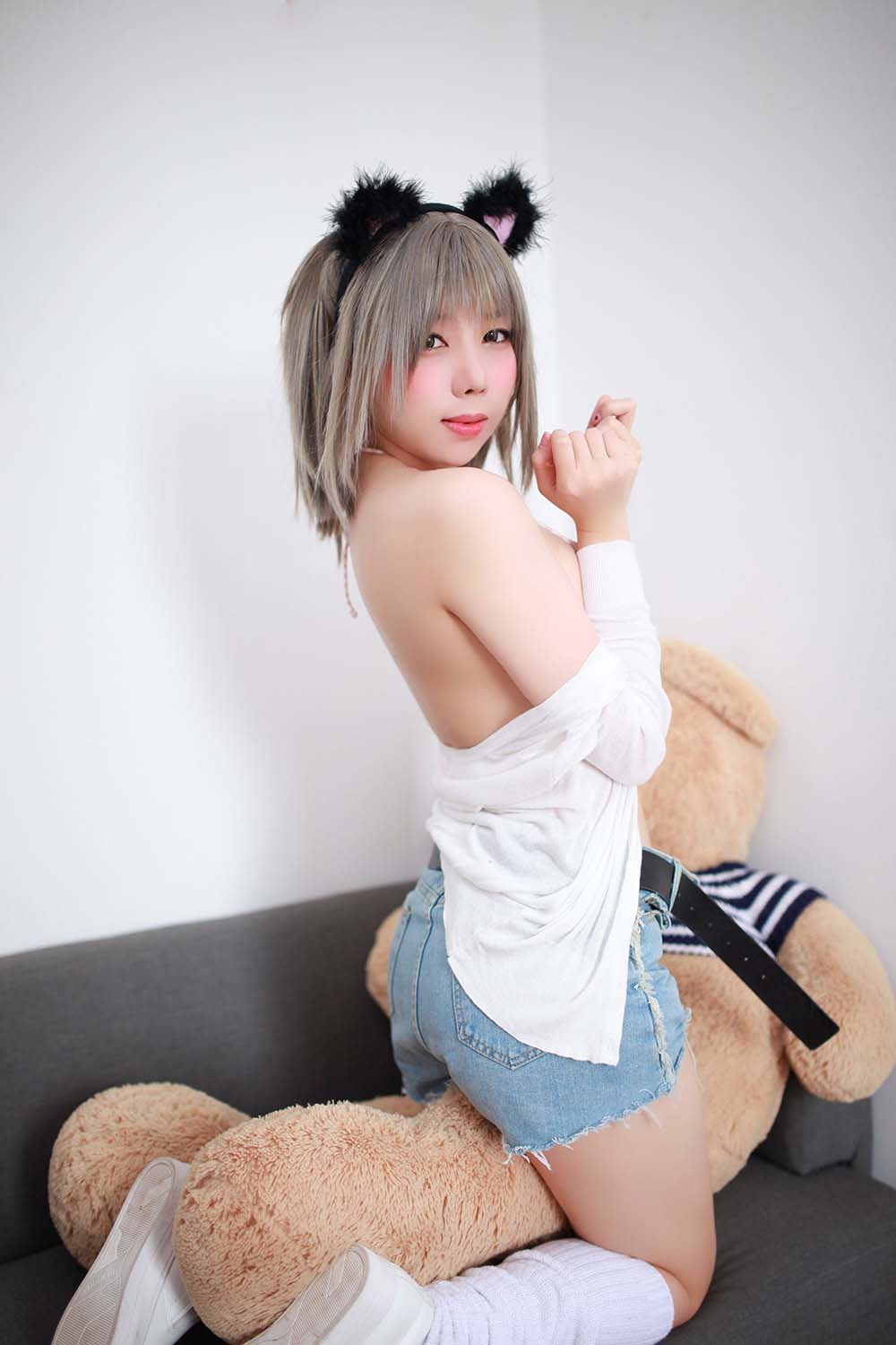鹿野希 – 猫少女 Cosplay-第1张