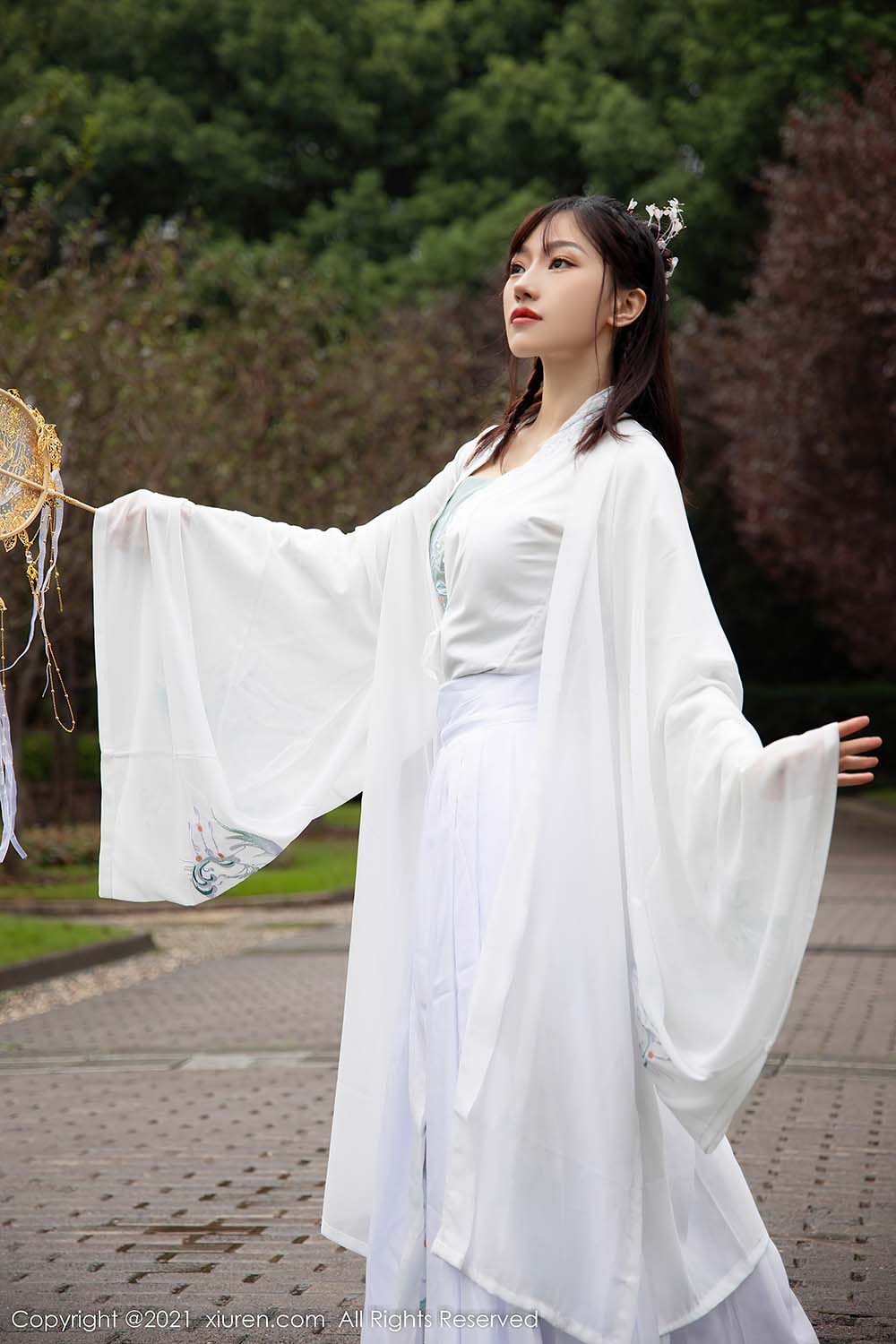 [Xiuren秀人网]2021.12.16 NO.4344 白色古装服饰装扮 西门小玉 Xiuren秀人网-第1张