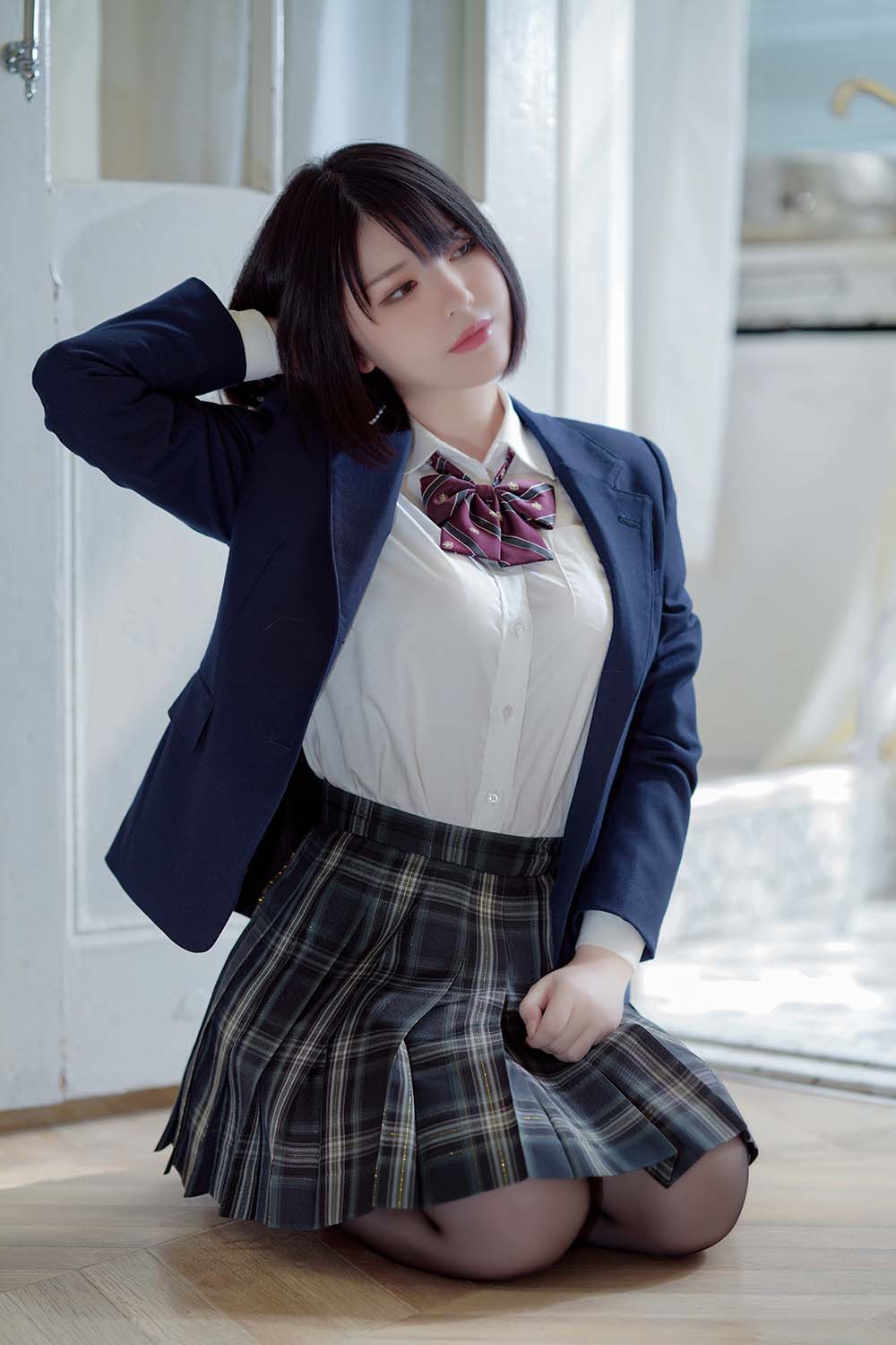 半半子 – 彼女の制服姿が好き Cosplay-第1张