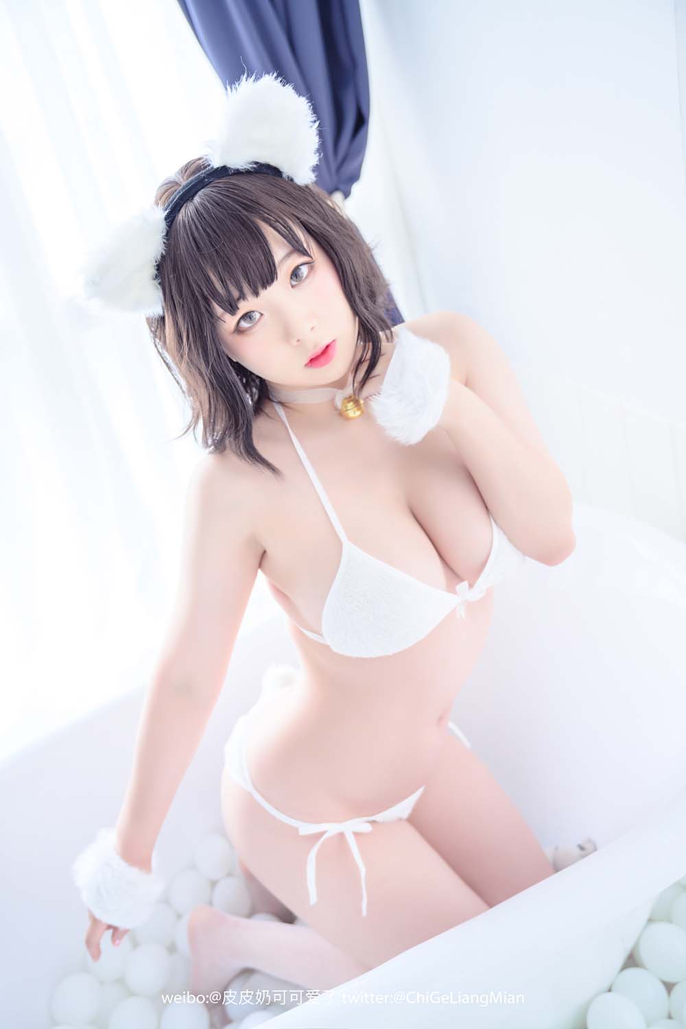 皮皮奶可可爱了啦 – 白猫 Cosplay-第1张
