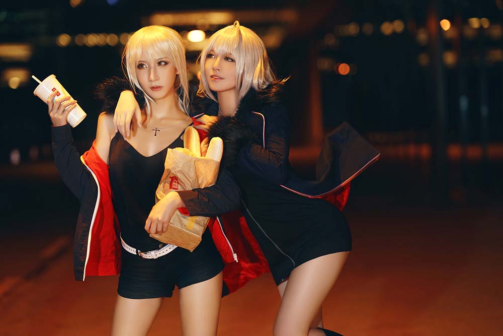 半半子 & 索索sophia – 黑贞2 Cosplay-第1张
