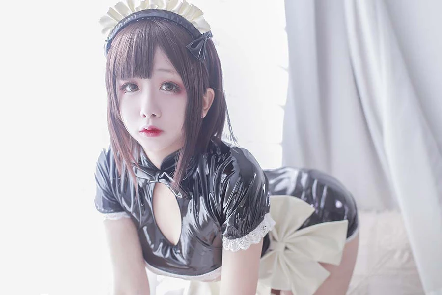 日奈娇 – 半乳女仆 Cosplay-第2张