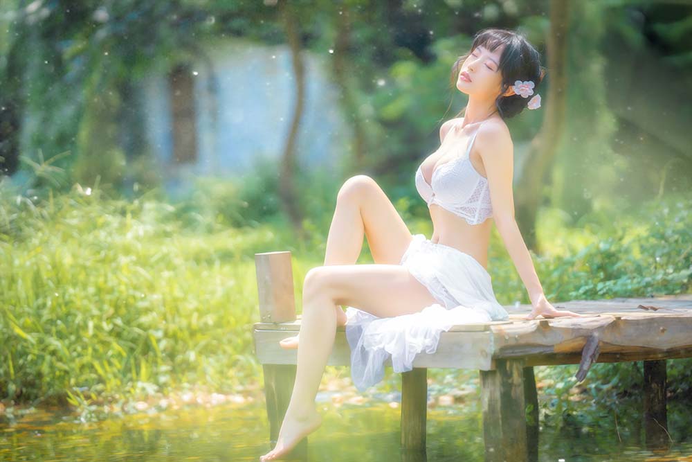 清水由乃 – 蕾丝花园 Cosplay-第1张