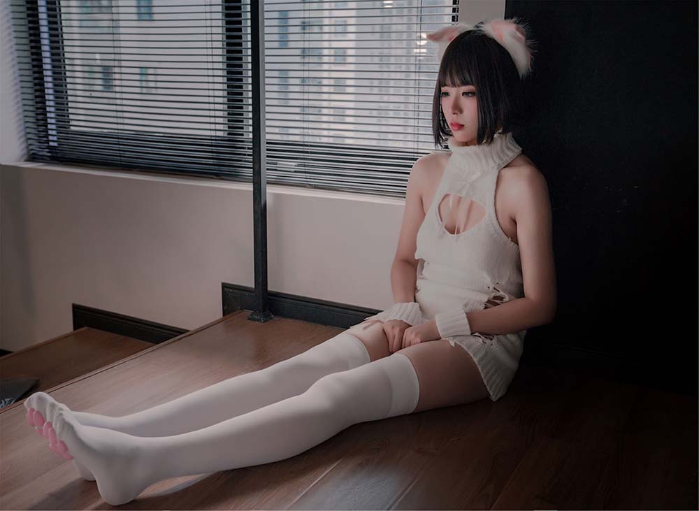 轩萧学姐 – 猫爪袜 Cosplay-第2张