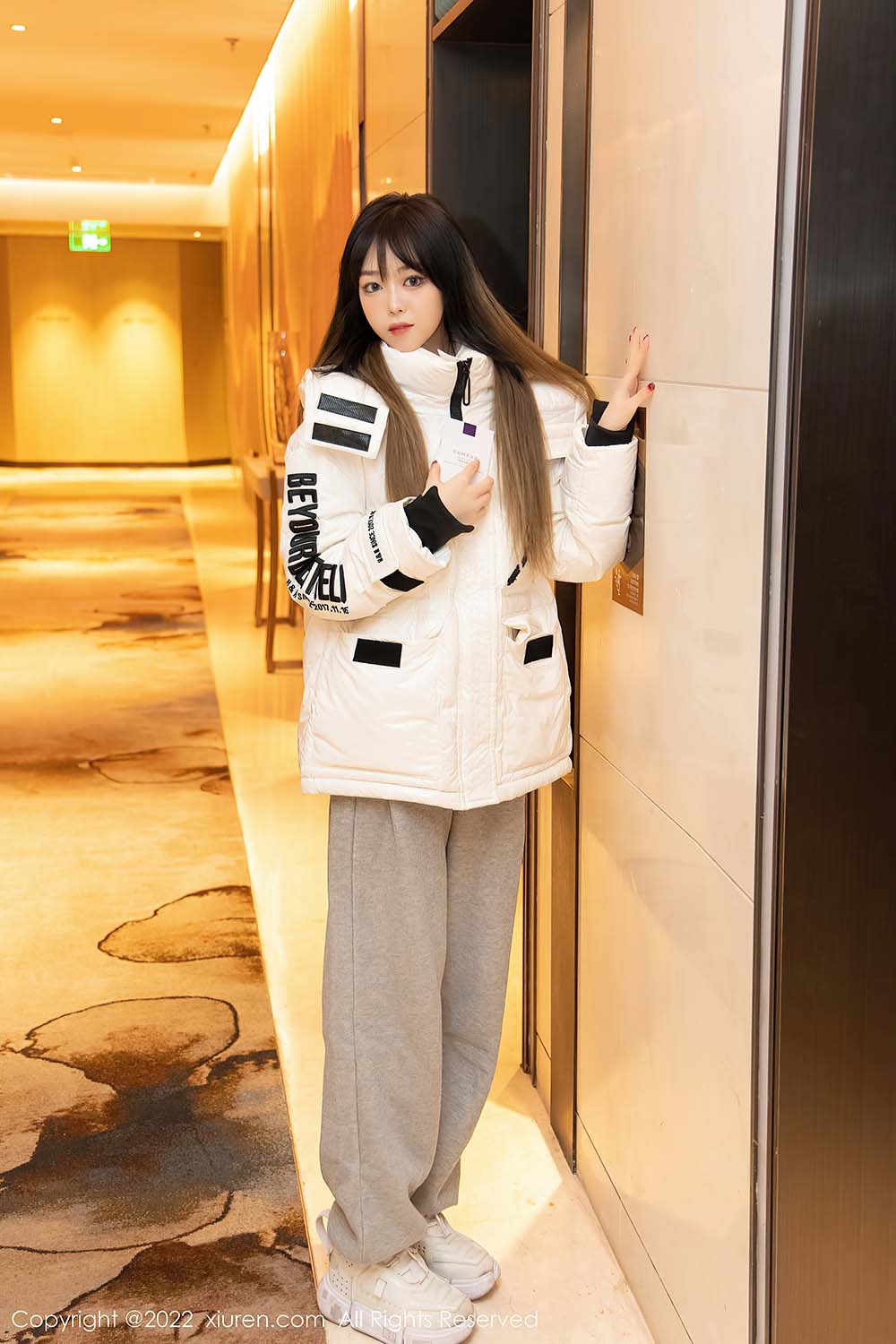 [Xiuren秀人网]2022.01.17 NO.4470 奶瓶. Xiuren秀人网-第1张