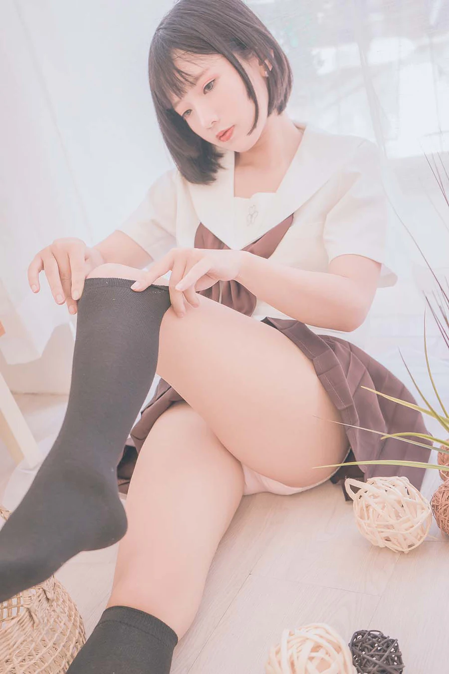 Messie Huang写真 – Birthday Seifuku Cosplay-第1张