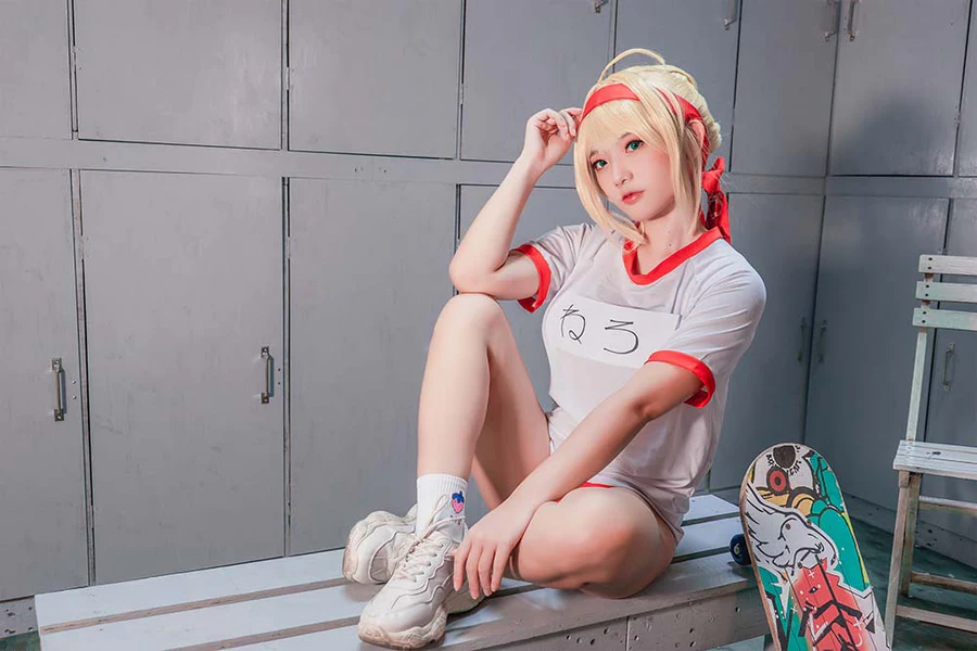 Messie Huang写真 – Nero Cosplay-第2张