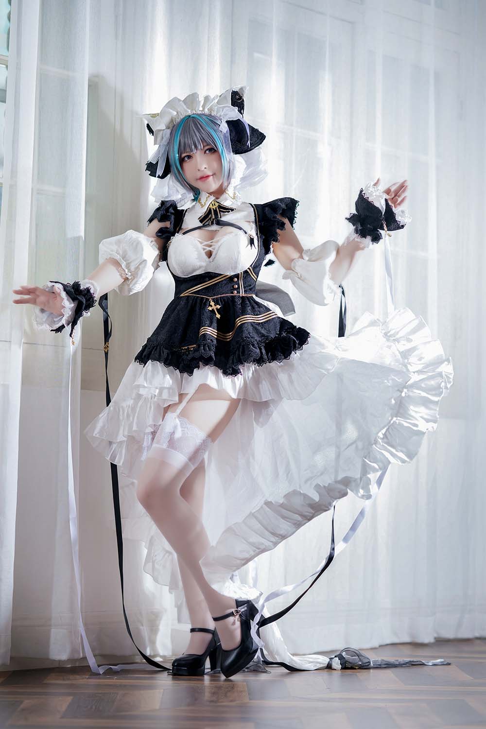 半半子 – 柴郡 Cosplay-第1张