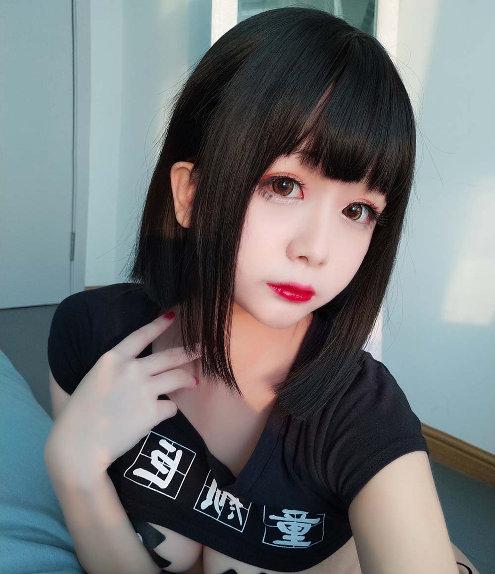 日奈娇 – 童颜巨乳 Cosplay-第1张