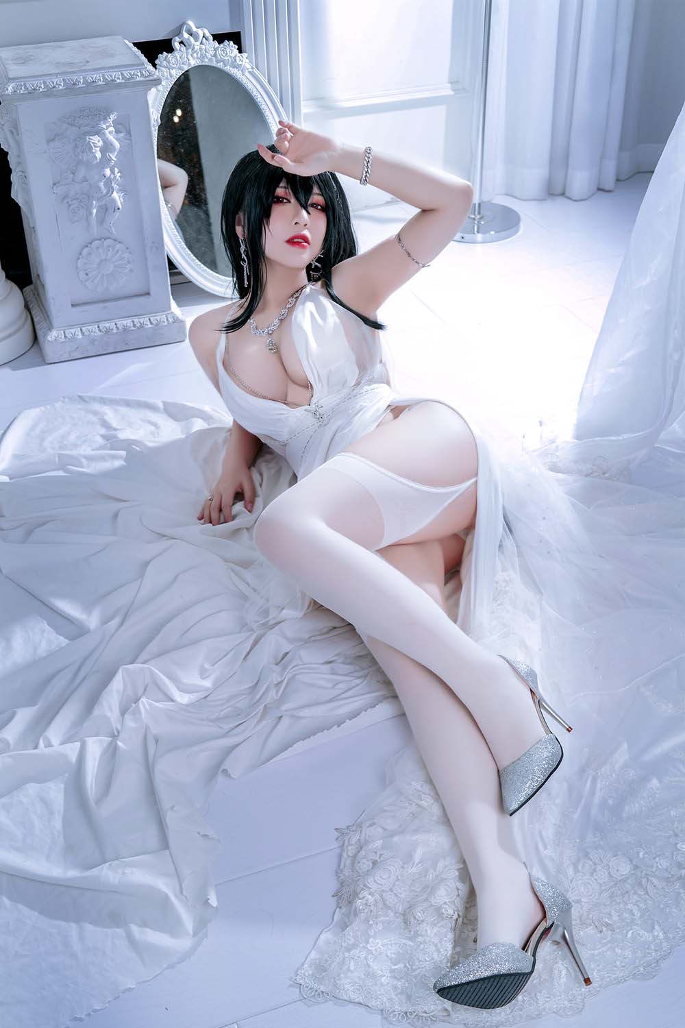 半半子 – 大凤花嫁 Cosplay-第2张