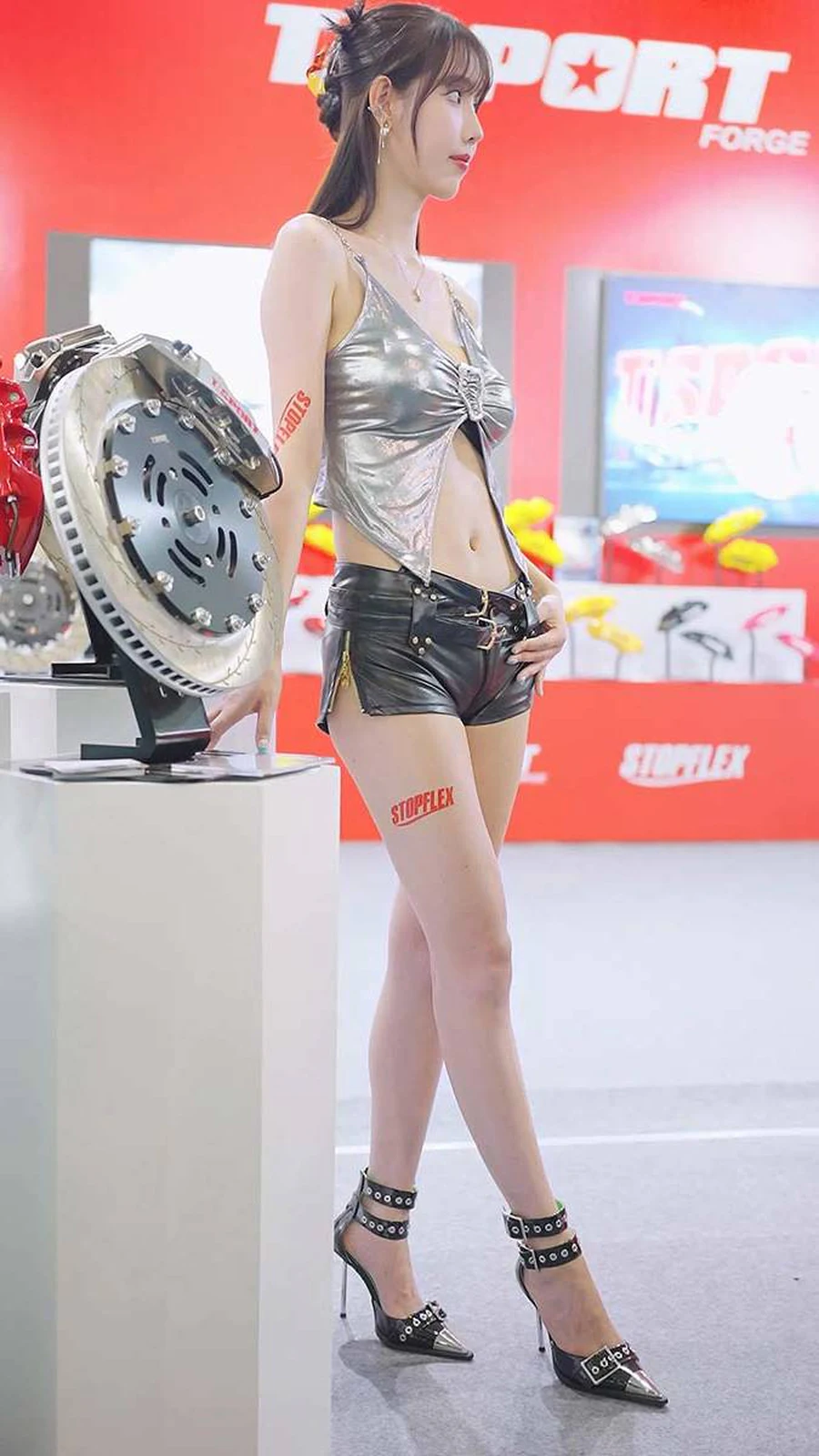 2023上海AIT改裝车展 Auto Salon Racing Model 18 街拍-第1张