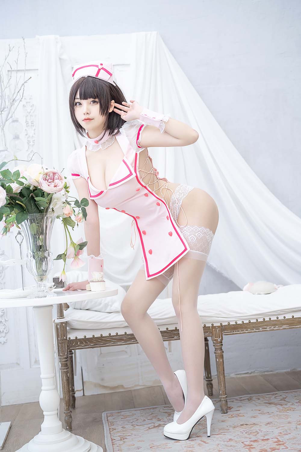 蜜汁猫裘 – 小护士 Cosplay-第1张