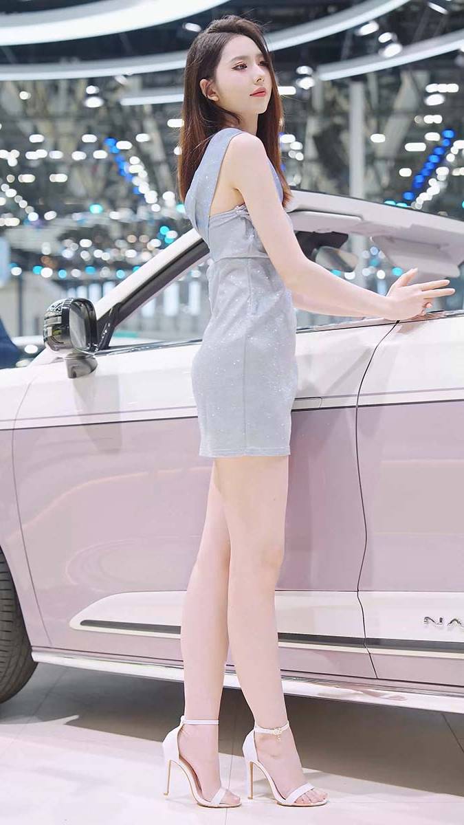 2023 广州车展 Racing Model 车模抖音网红随拍50 街拍-第1张