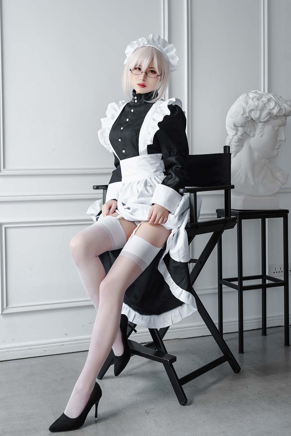 田璐璐 – 女仆长裙 Cosplay-第2张