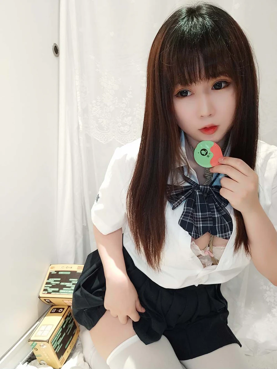 蜜桃少女是依酱呀 – JK捆绑 Cosplay-第1张