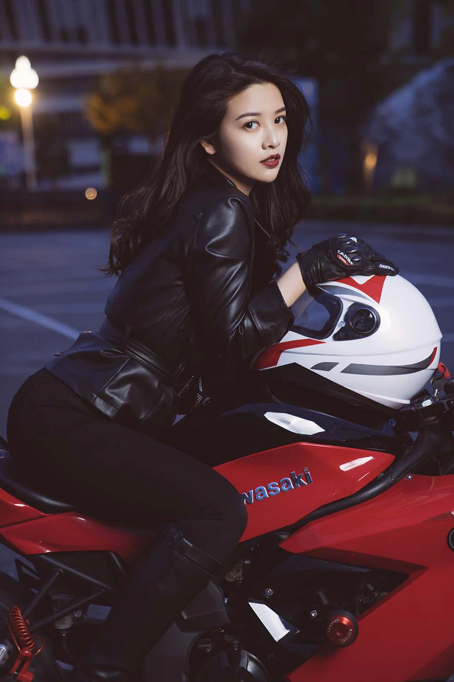 [YITUYU艺图语]2023.04.27 甜辣机车，娇弱少女的酷姐范 喵喵喵是锦儿呀 YITUYU艺图语-第1张