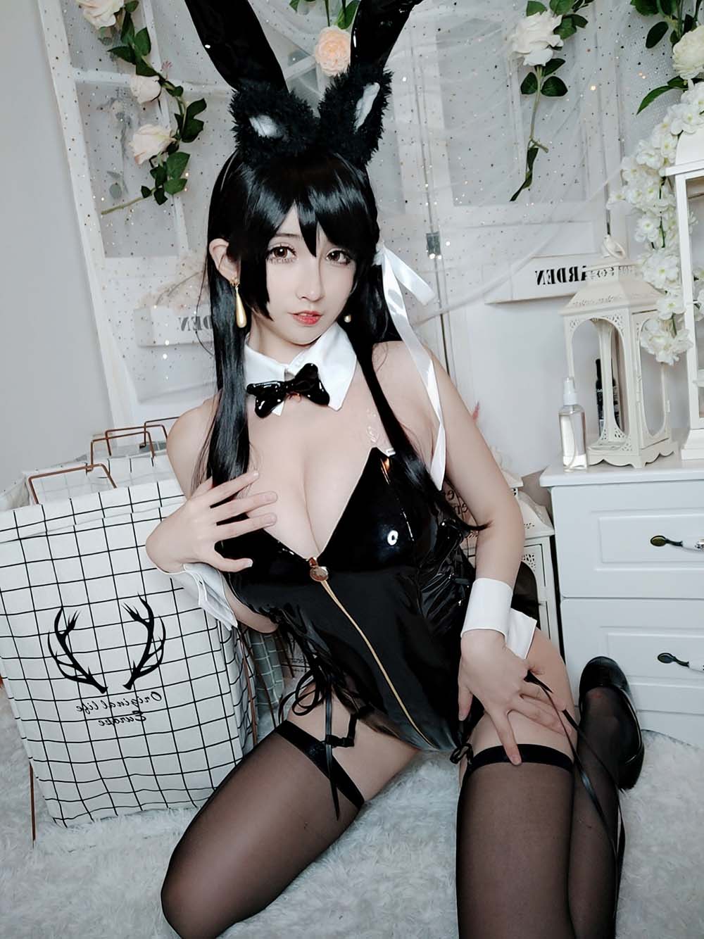 rioko凉凉子(肉扣热热子) – 爱宕自拍 Cosplay-第1张