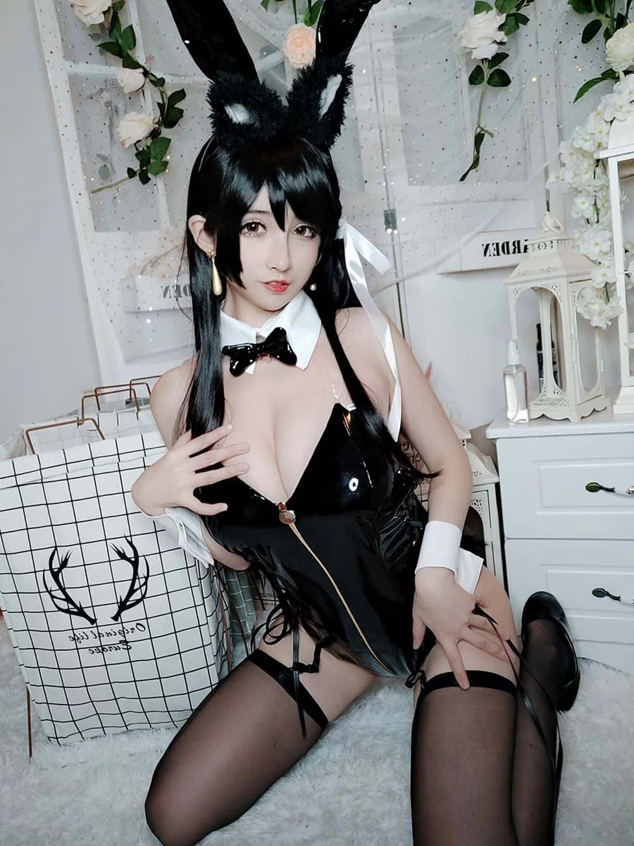 rioko凉凉子(肉扣热热子) – 爱宕自拍 Cosplay-第1张