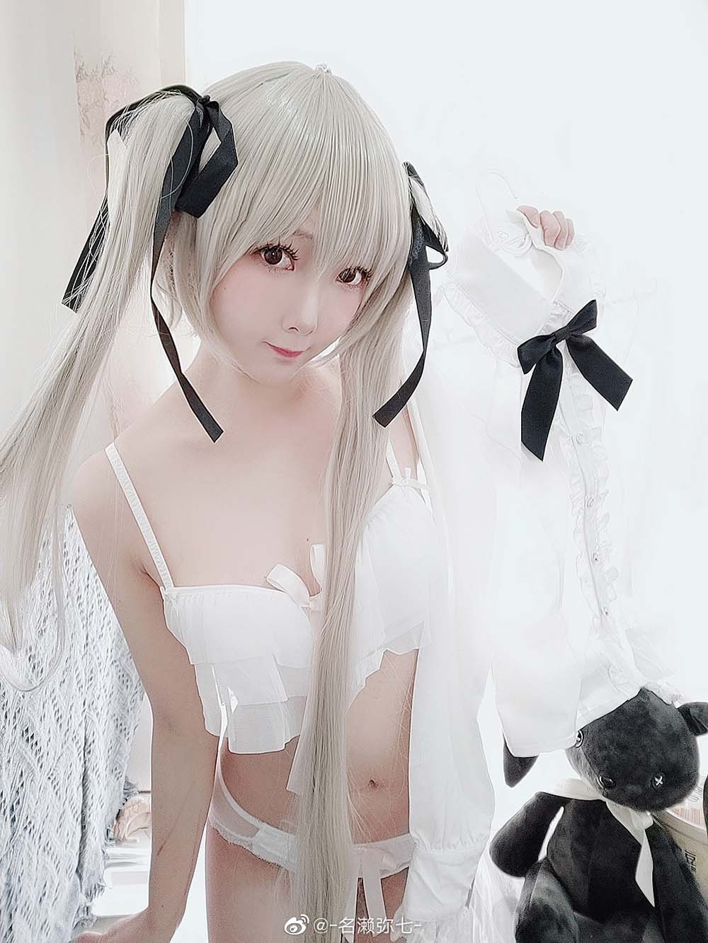 名濑弥七 – 白色内衣 Cosplay-第1张