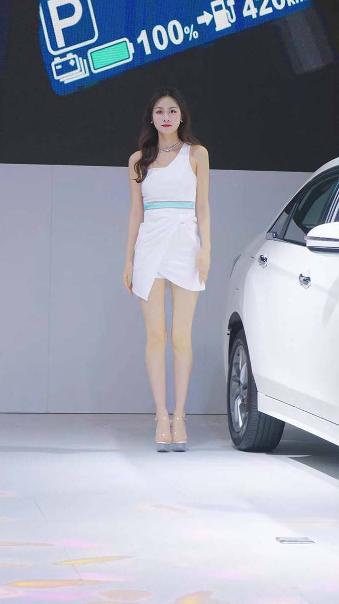 2023 东莞春季车展 Racing Model 啓辰车模 01 街拍-第1张