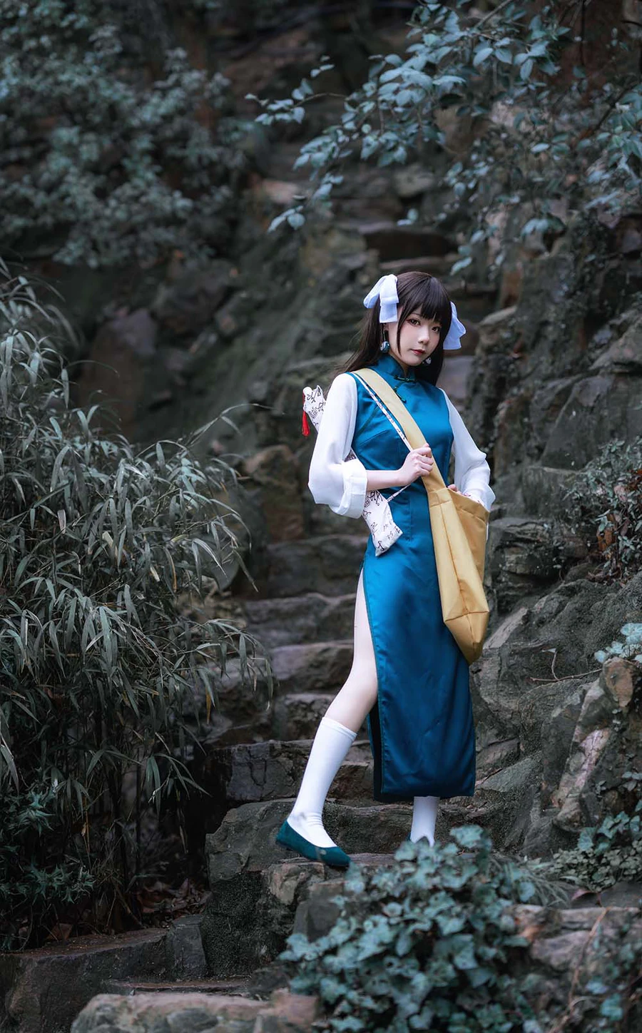 王胖胖u – 小道友旗袍 Cosplay-第1张