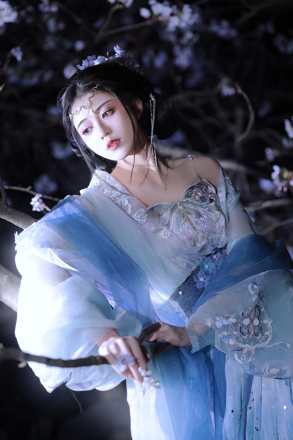 [YITUYU艺图语]2023.05.15 林下漏月光，疏疏如残雪 吾岁 YITUYU艺图语-第2张