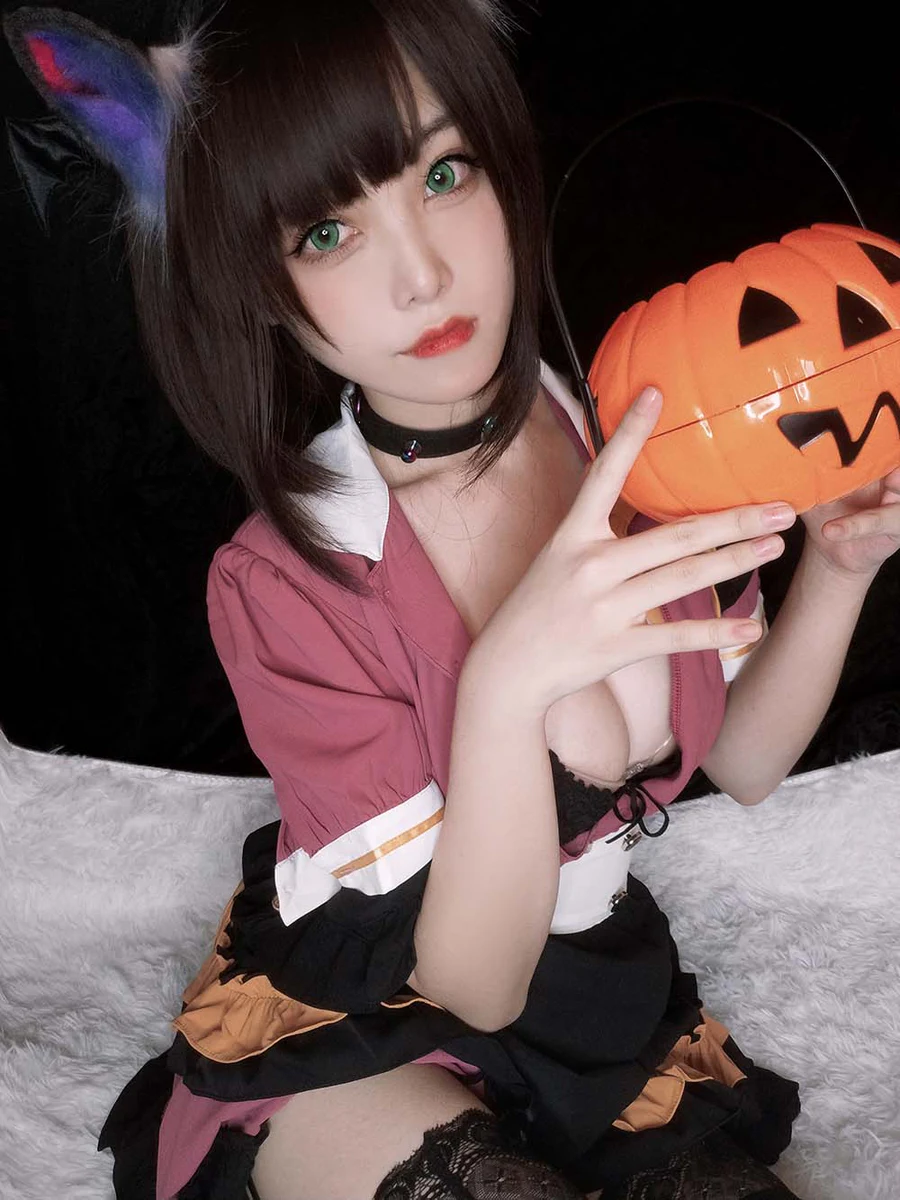 蜜汁猫裘 – 万圣节 Cosplay-第2张