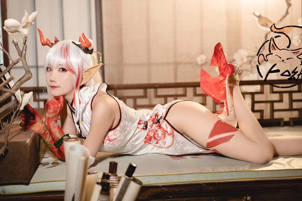 卜呦Mikon – 年旗袍 乐逍遥 Cosplay-第2张