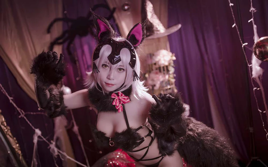 Money冷冷 – 贞德 Cosplay-第1张