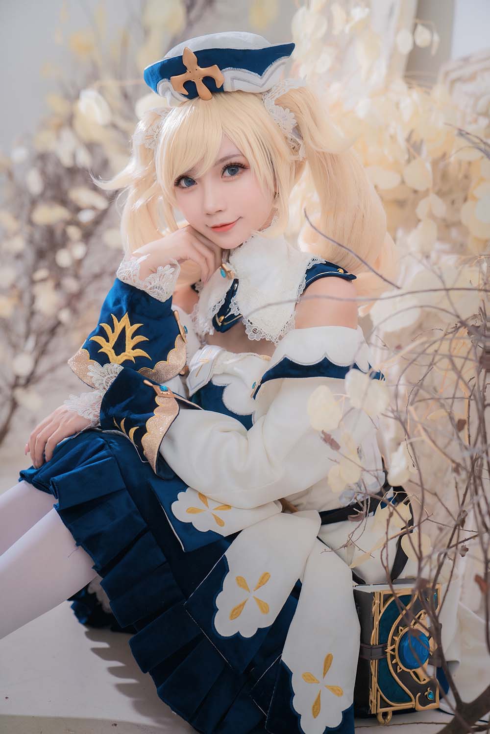 大肉丸Amiee – 芭芭拉 Cosplay-第1张