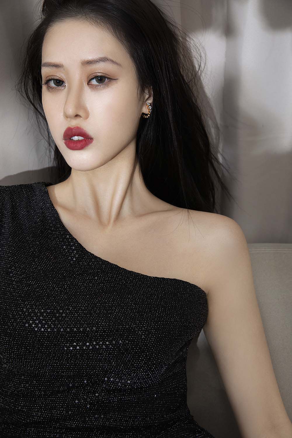 [YITUYU艺图语]2023.05.25 BLACK DRESS Chenaling_CL YITUYU艺图语-第2张