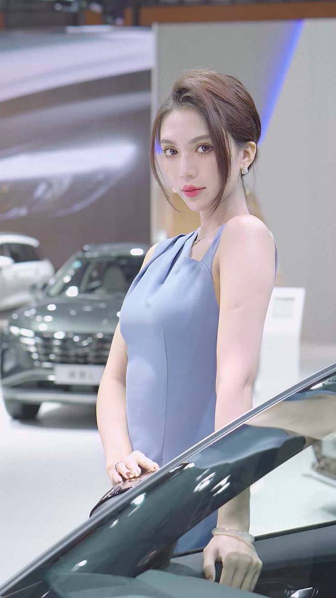 2022 广州车展 Racing Model HYUNDAI车模03 街拍-第1张