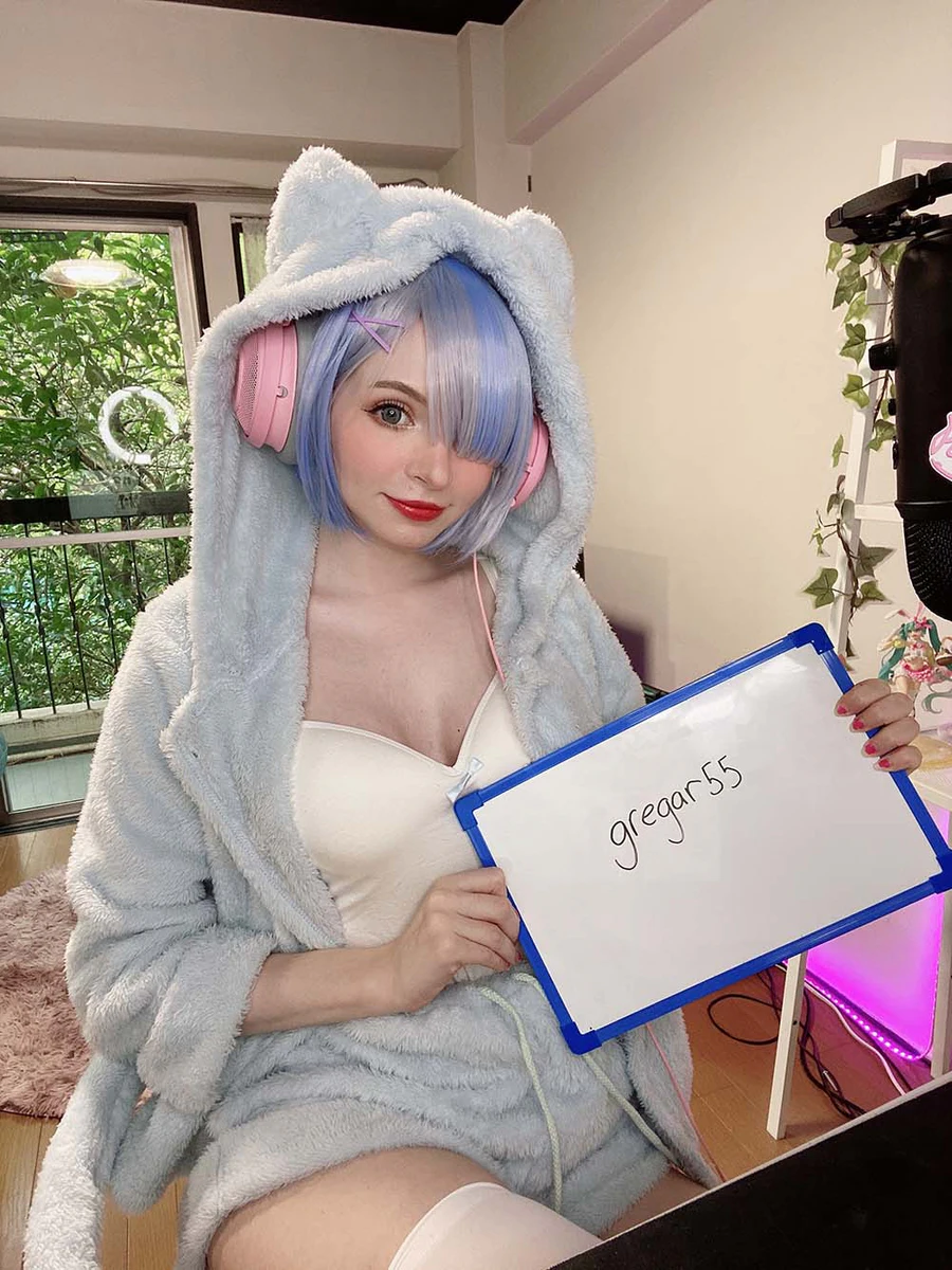 Peach milky – Fansigns (Mirrored) Cosplay-第2张