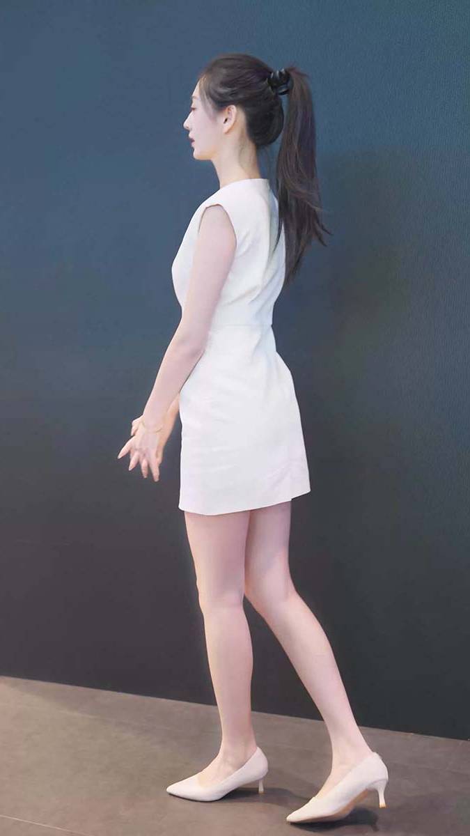 2023 广州车展 Racing Model 车模抖音网红随拍120 街拍-第1张