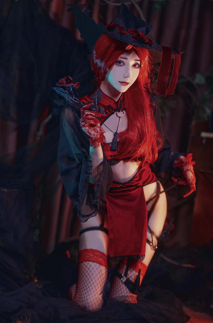 南桃Momoko – 红女巫 Cosplay-第1张