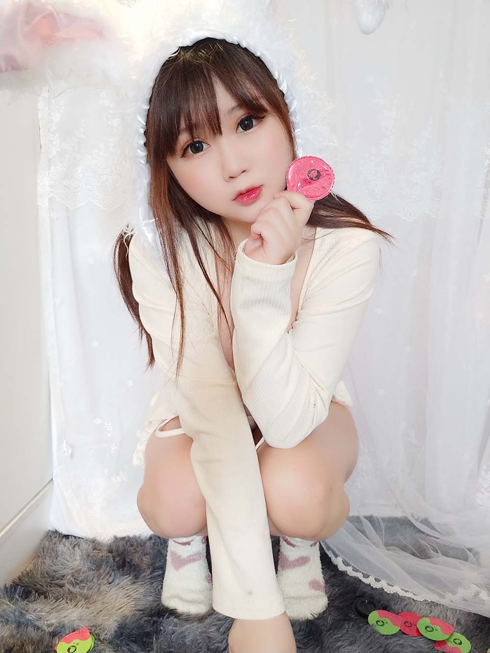 蜜桃少女是依酱呀 – 小白兔 Cosplay-第2张