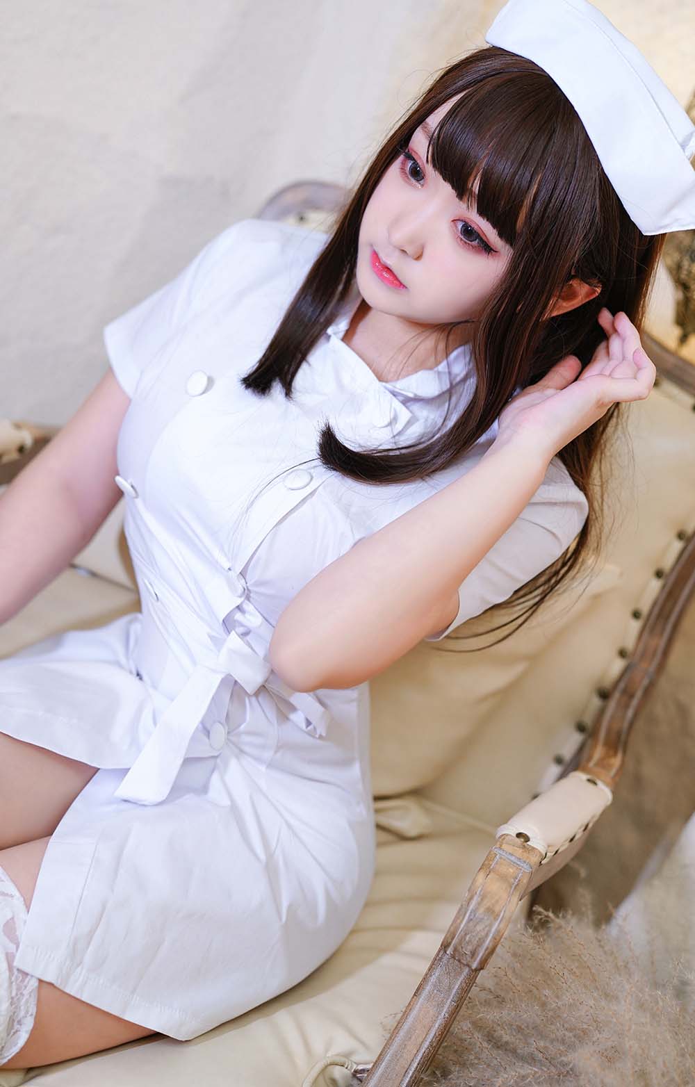 恩田直幸 – 白色护士 Cosplay-第1张