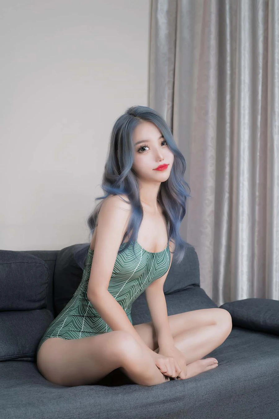 eloise软软 – 泳衣 Cosplay-第1张