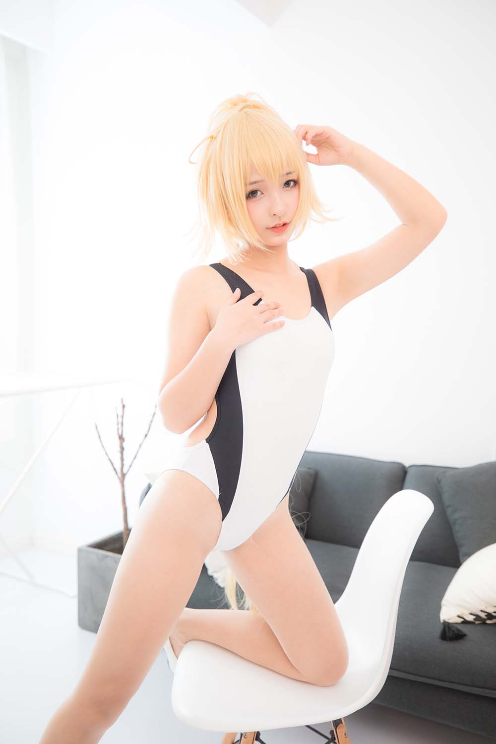 神楽板真冬 – 贞德泳装 Cosplay-第1张