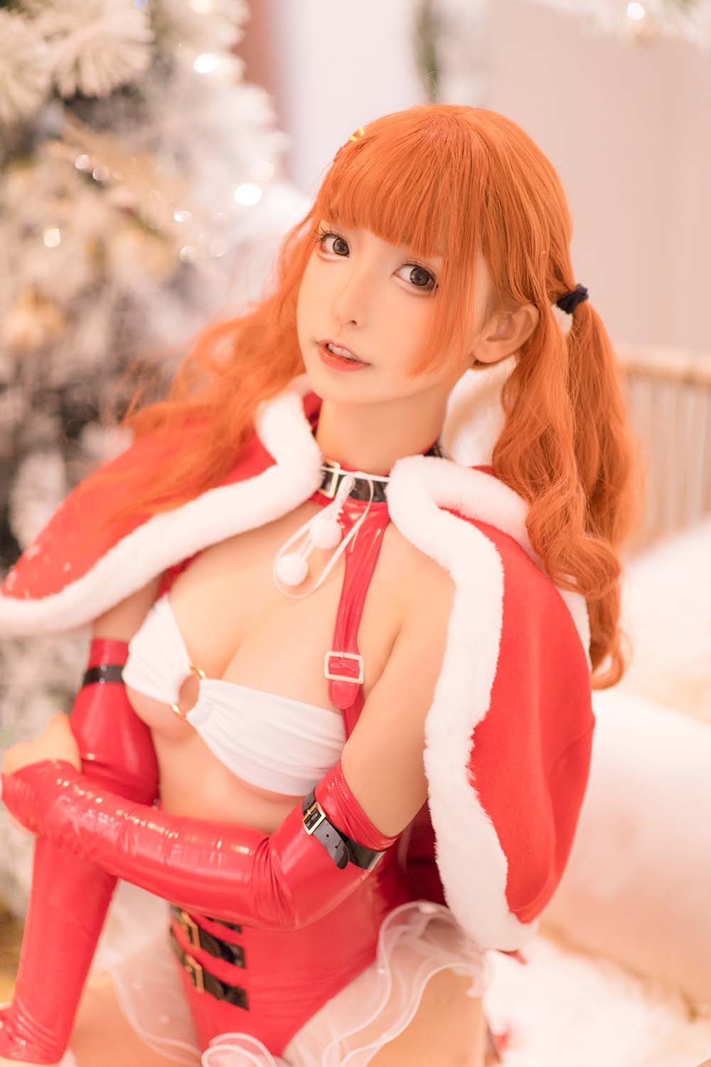 神楽板真冬 – クリスマス クイーン Cosplay-第1张