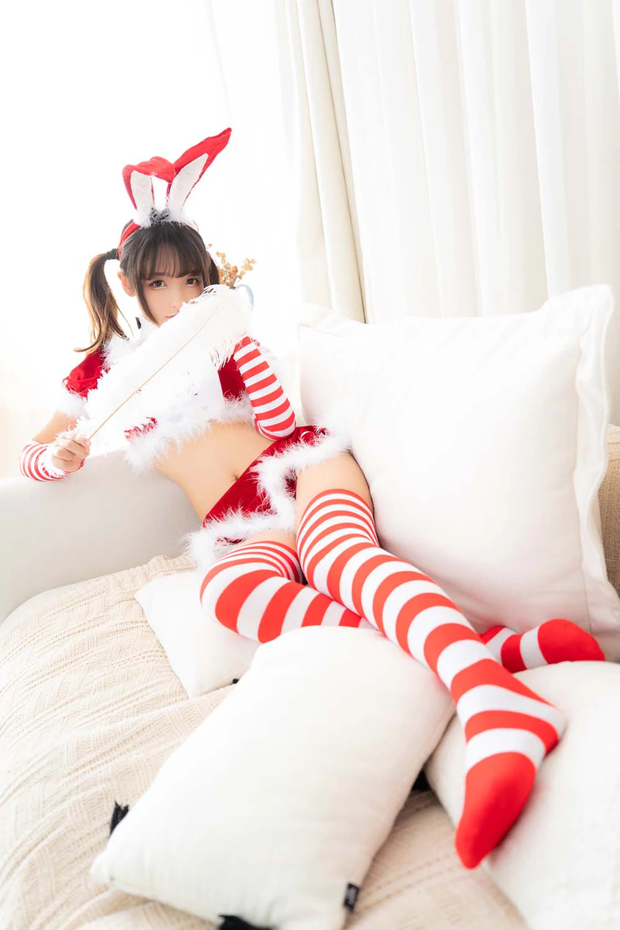 神楽板真冬 – クリスマス クイーン Cosplay-第2张