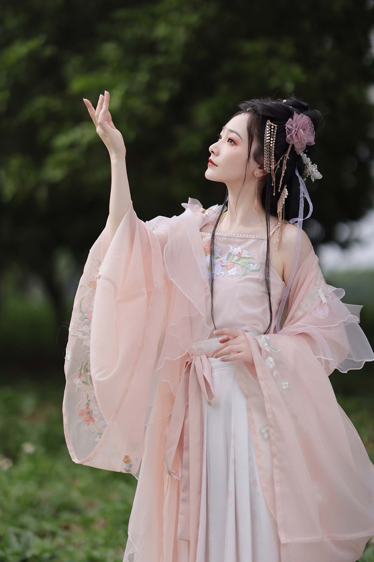 [YITUYU艺图语]2023.06.23 春日宴 小轩在不在 YITUYU艺图语-第2张