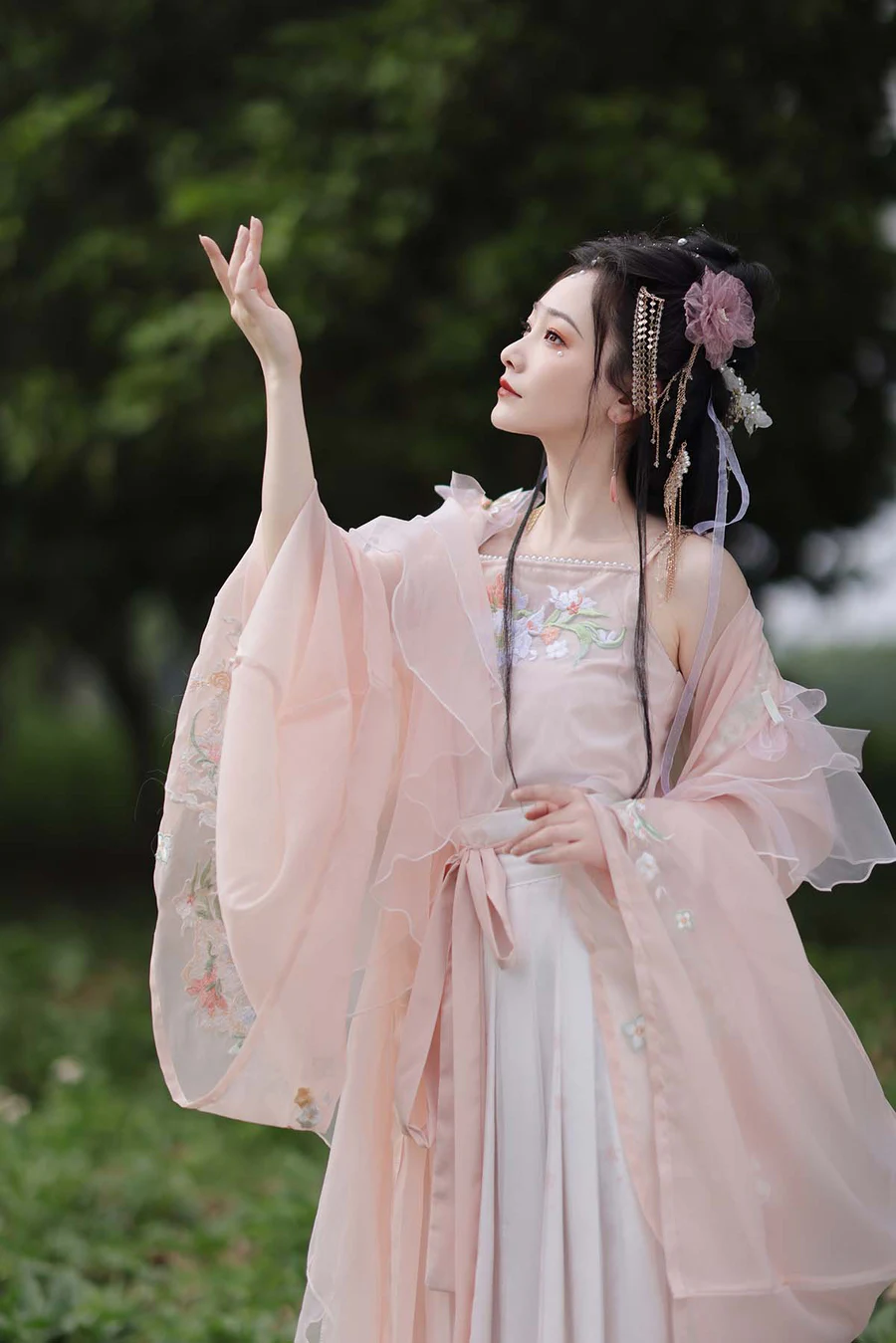 [YITUYU艺图语]2023.06.23 春日宴 小轩在不在 YITUYU艺图语-第2张