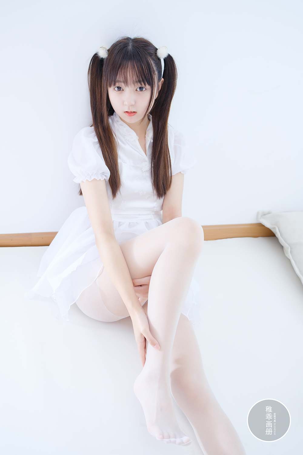 柴系小乖(稚乖画册) – 团子 18D白丝 Cosplay-第1张