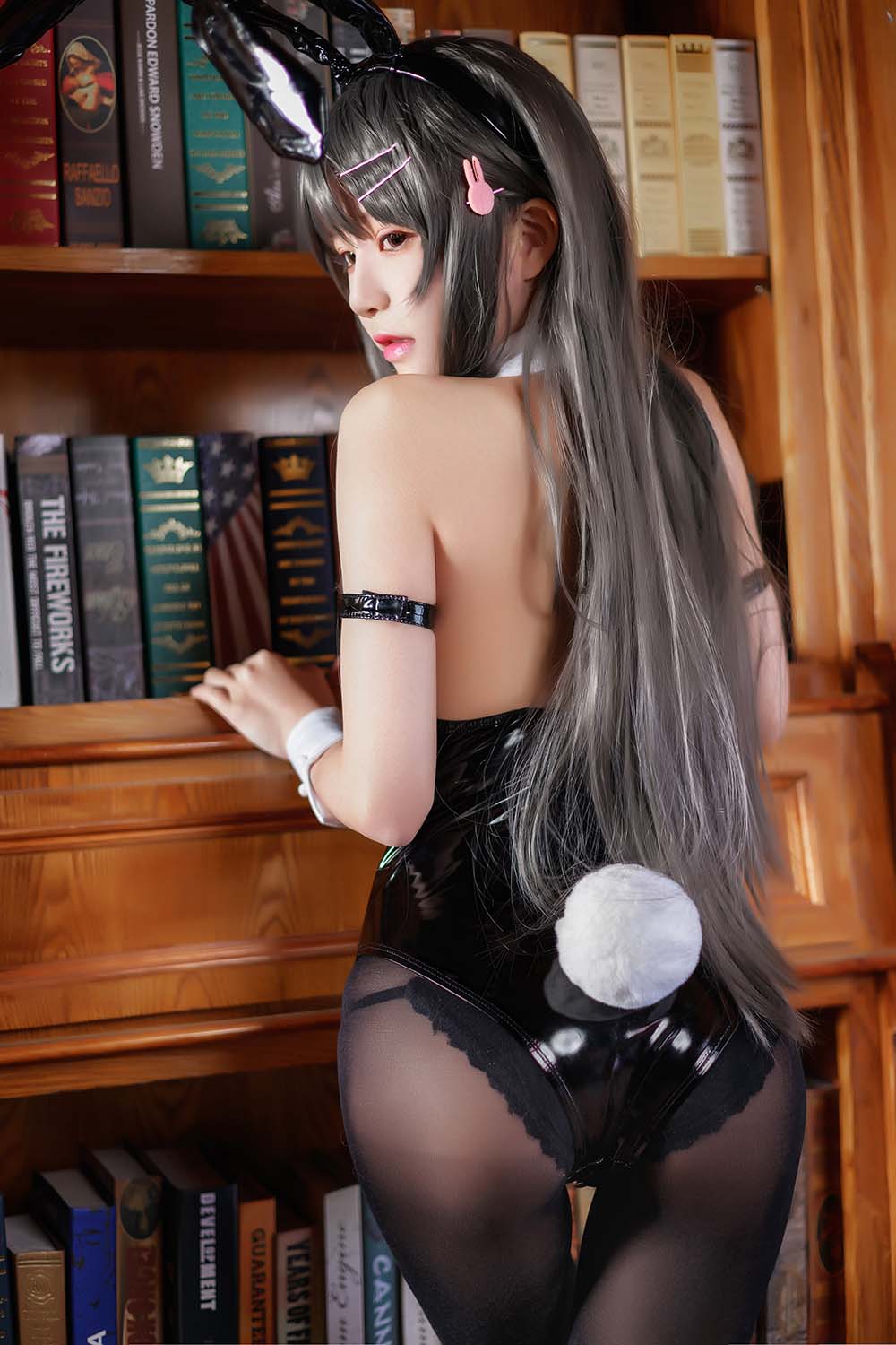 桜桃喵 – 樱岛麻衣兔女郎 Cosplay-第2张