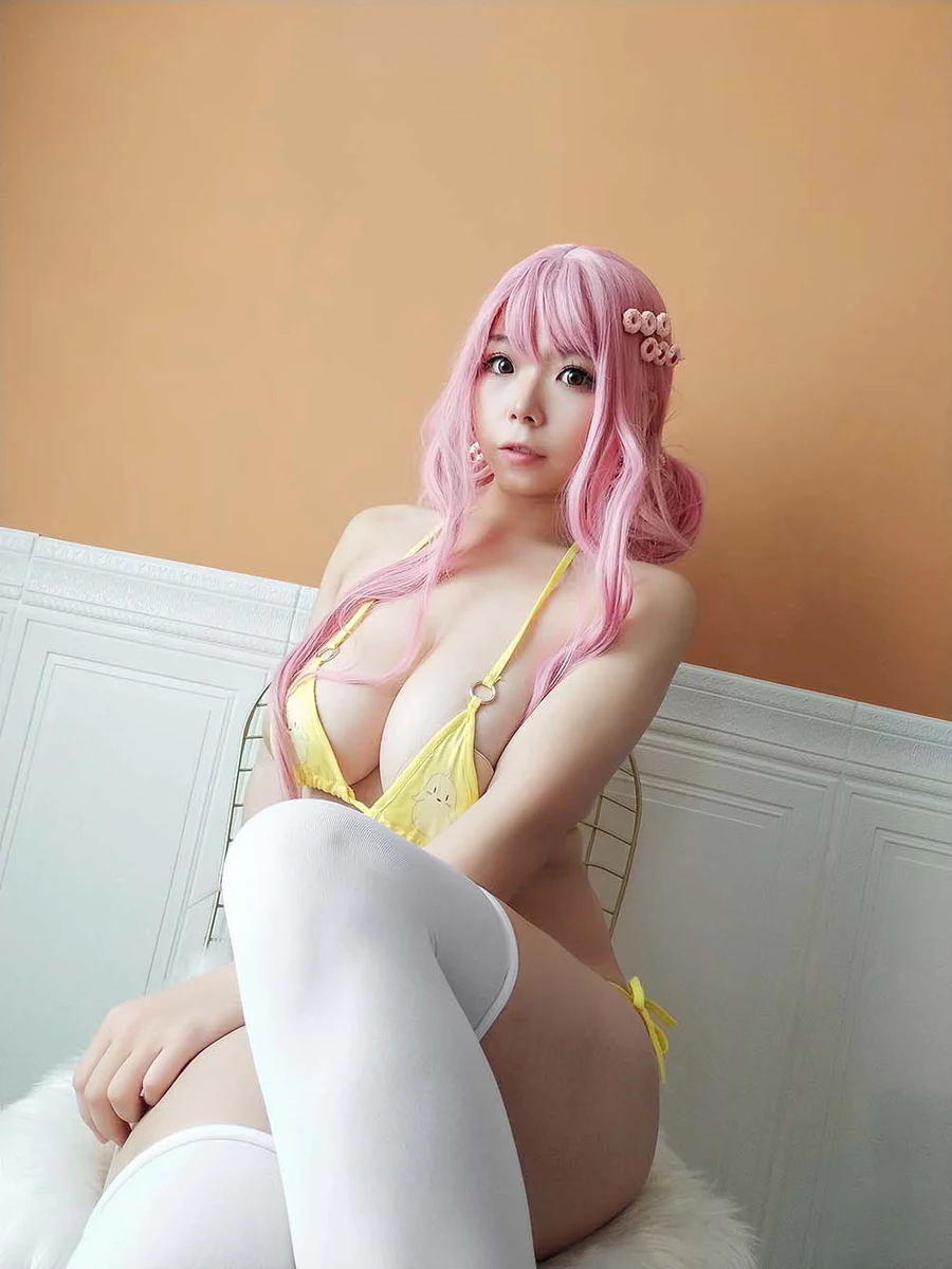 自闭颜球球(无颜小天使wy) – 小黄鸡 Cosplay-第2张